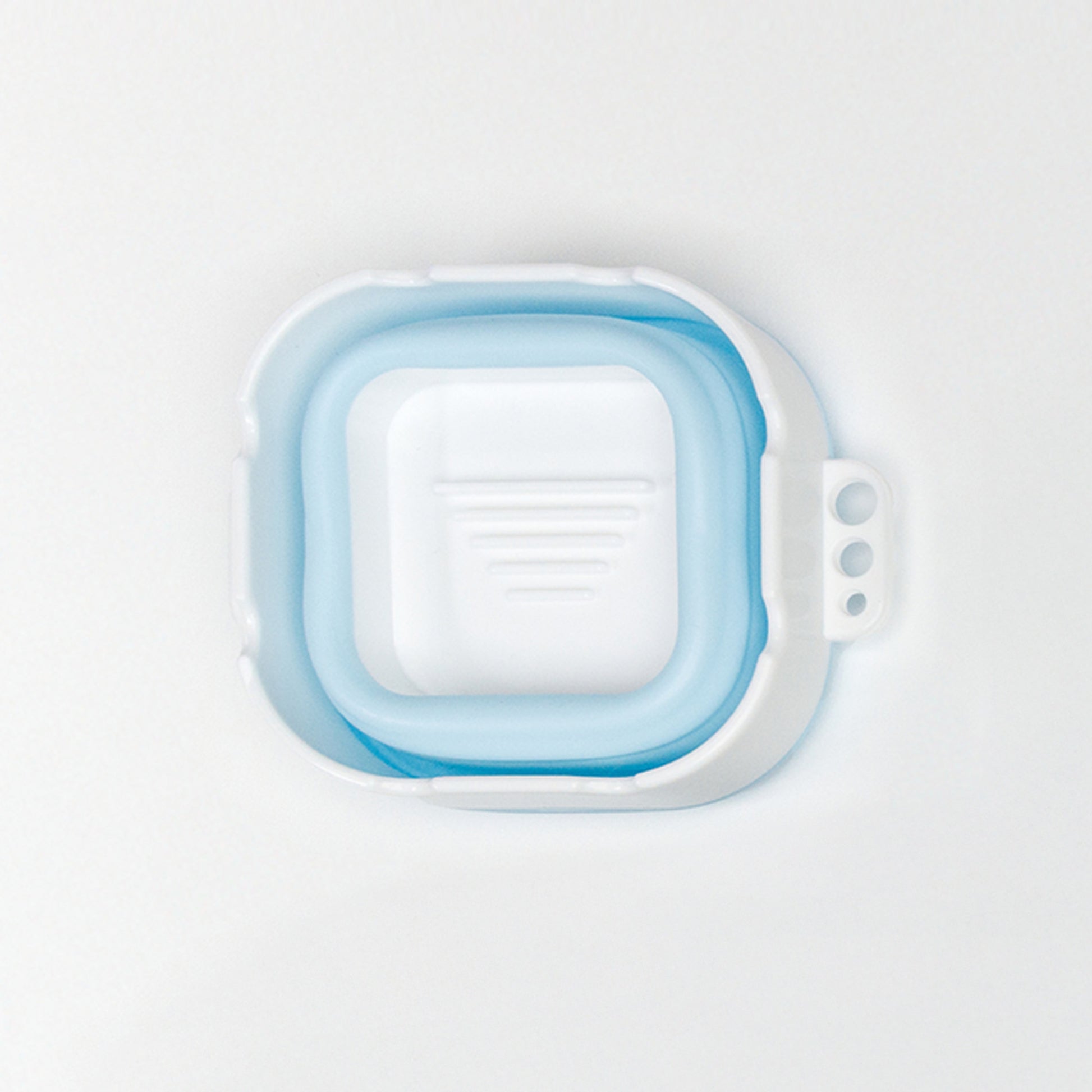 Collapsed collapisble travel water cup
